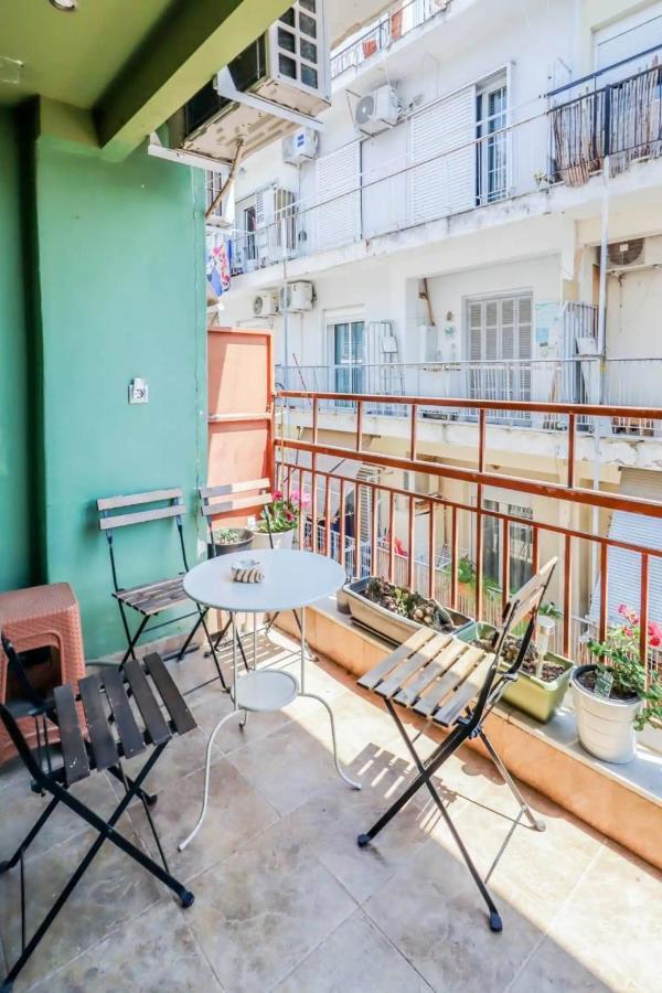 Traveler Home 85M2 Private Parking Next To Center Salonic Exterior foto